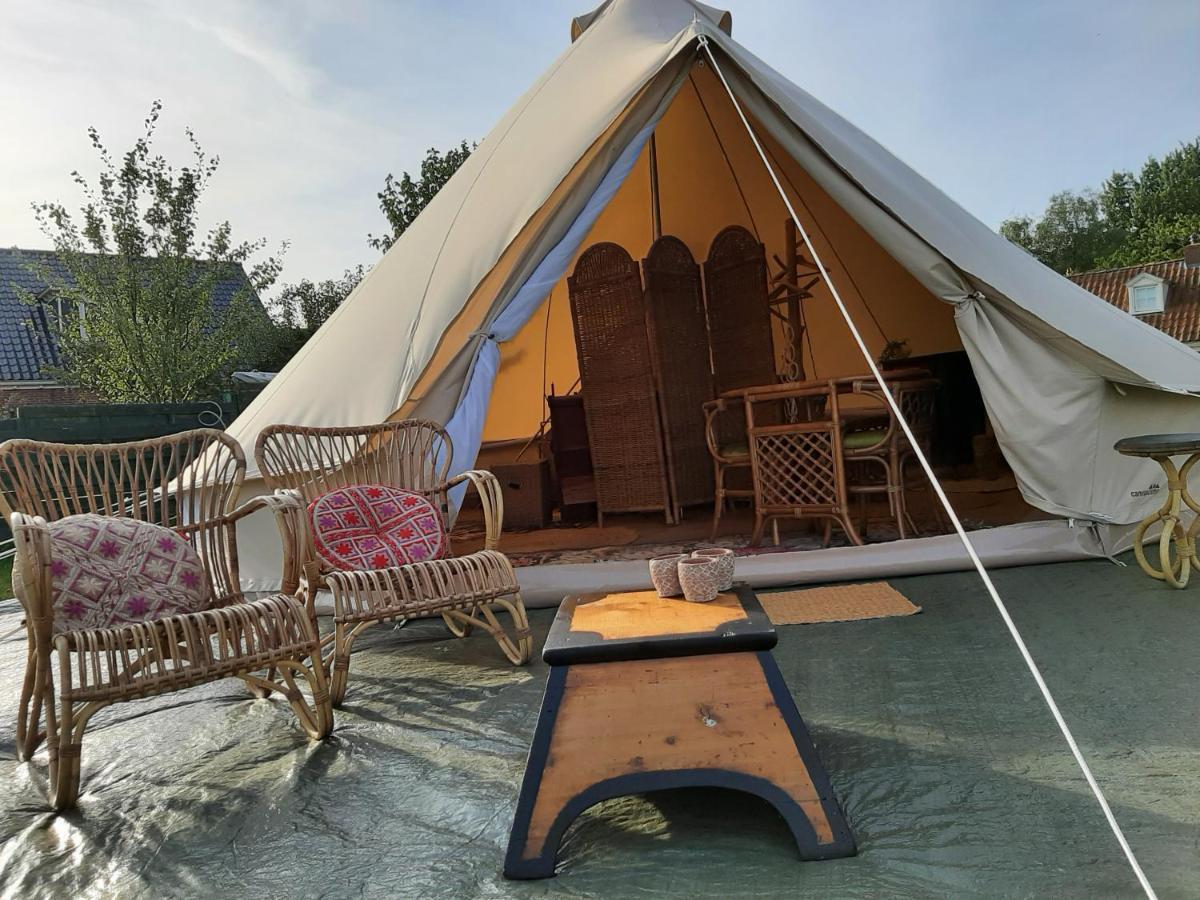 Glamping De Vrije Wind, Tentverhuur Houwerzijl エクステリア 写真