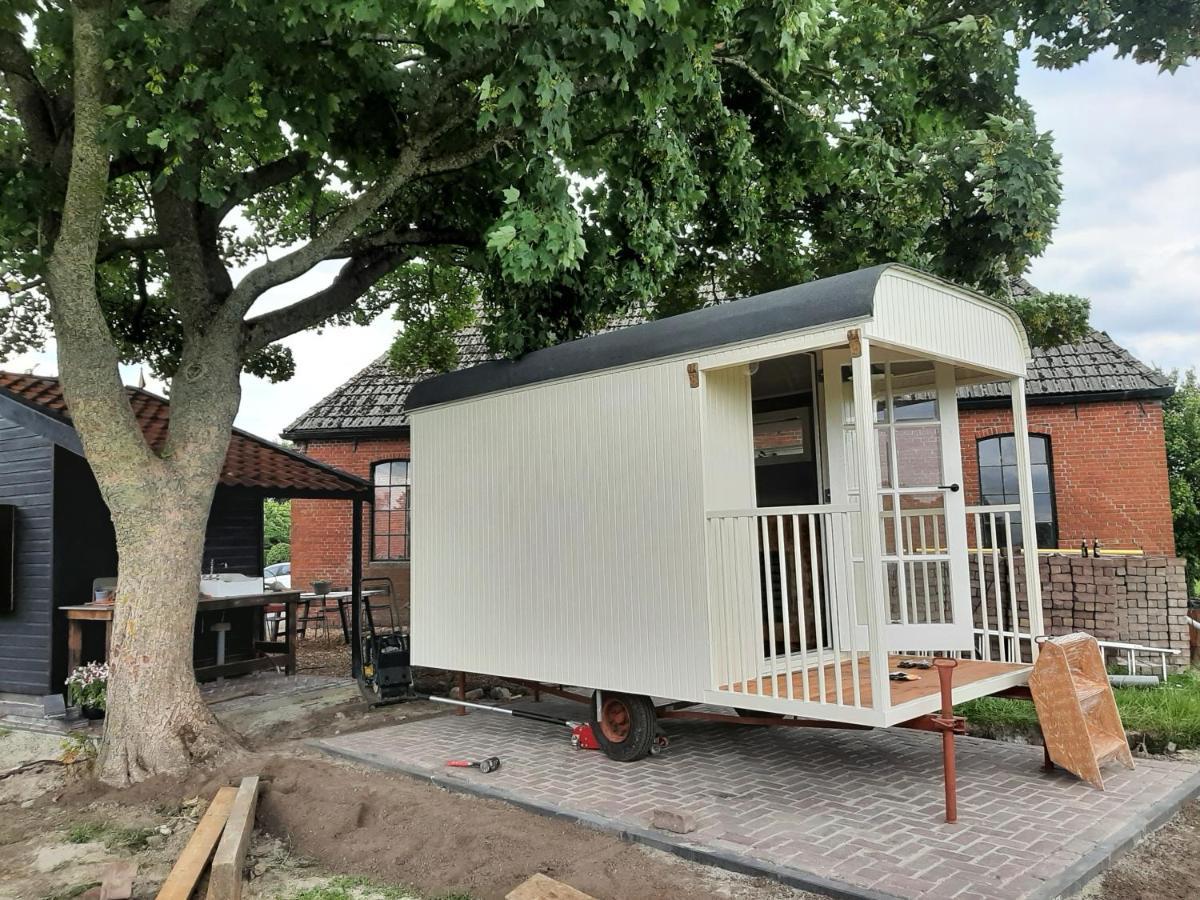 Glamping De Vrije Wind, Tentverhuur Houwerzijl エクステリア 写真